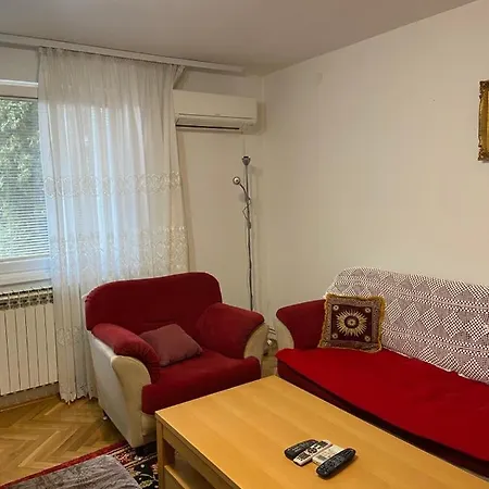 Vila Omar شقة